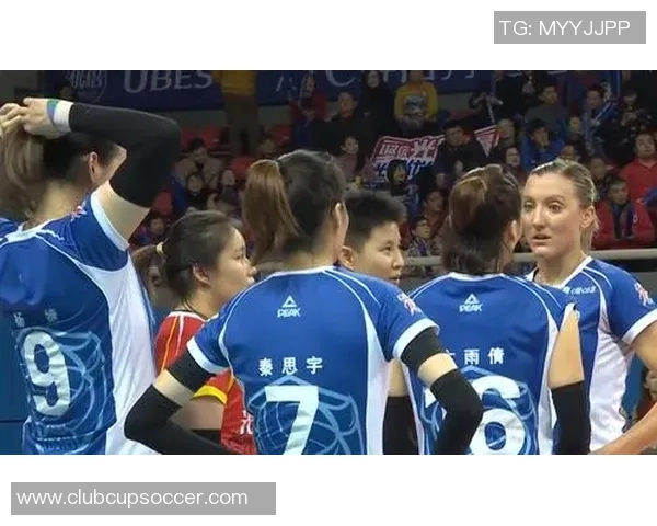 恒大与东方粤语的巅峰对决揭示足球文化的深厚底蕴与激情碰撞